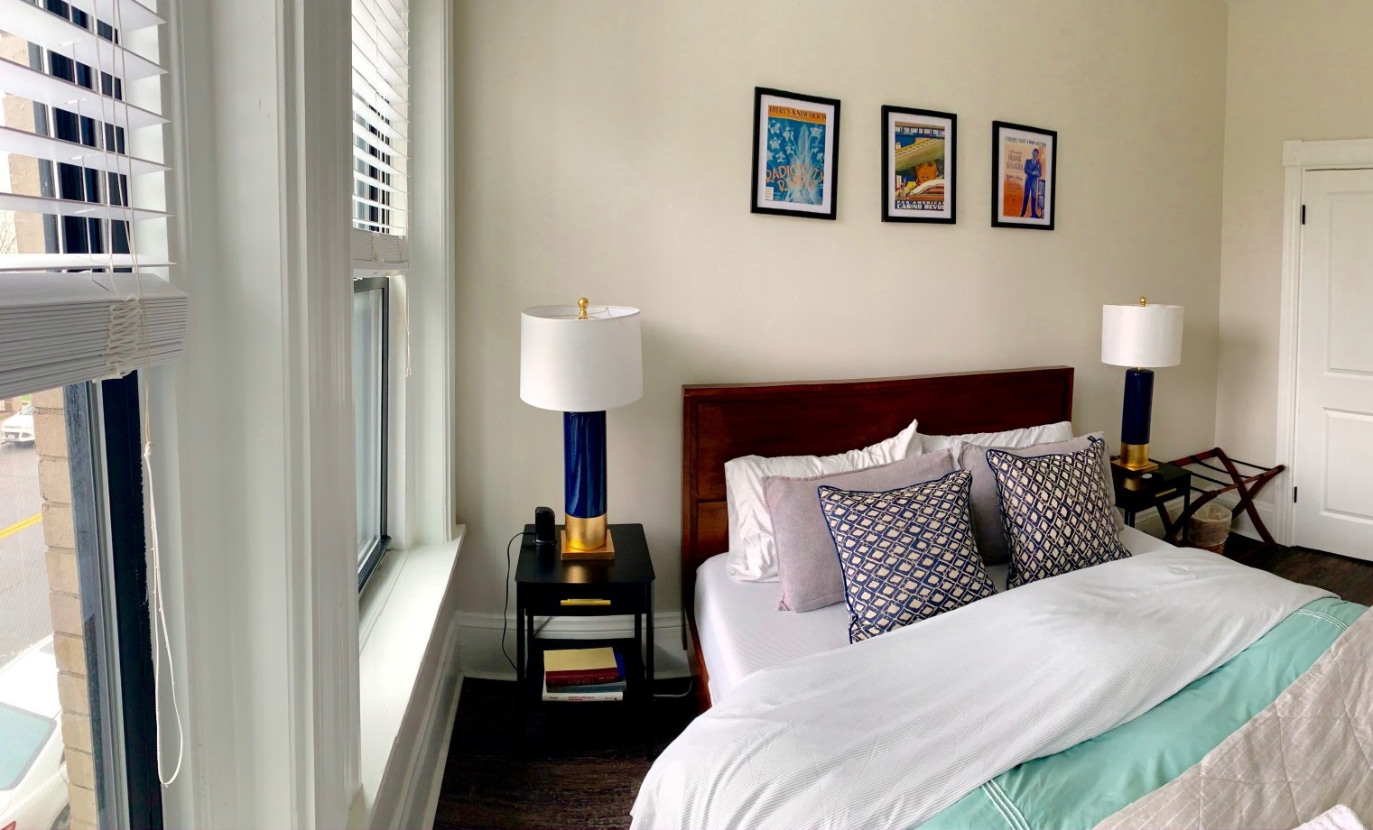 4 bed, 2 bath apartment for rent at 1520 Tremont St Unit 2, Mission Hill — photo 9 of 16