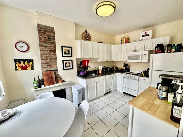 2 bed, 2.5 bath apartment for rent at 34 Mount Vernon St Unit 3, Beacon Hill — photo 8 of 22