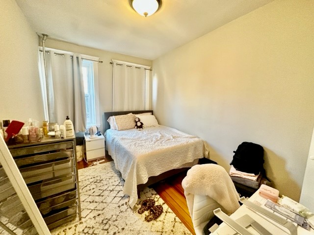 2 bed, 1 bath apartment for rent at 70 Joy Unit 8F, Beacon Hill — photo 8 of 13