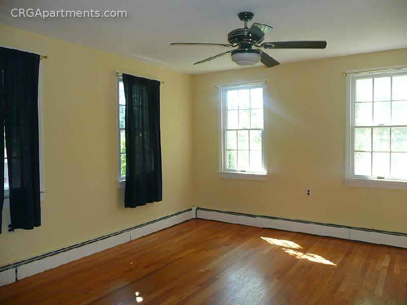 2 bed, 1 bath apartment for rent at 89 Sciarappa St Unit -1, East Cambridge — photo 8 of 9