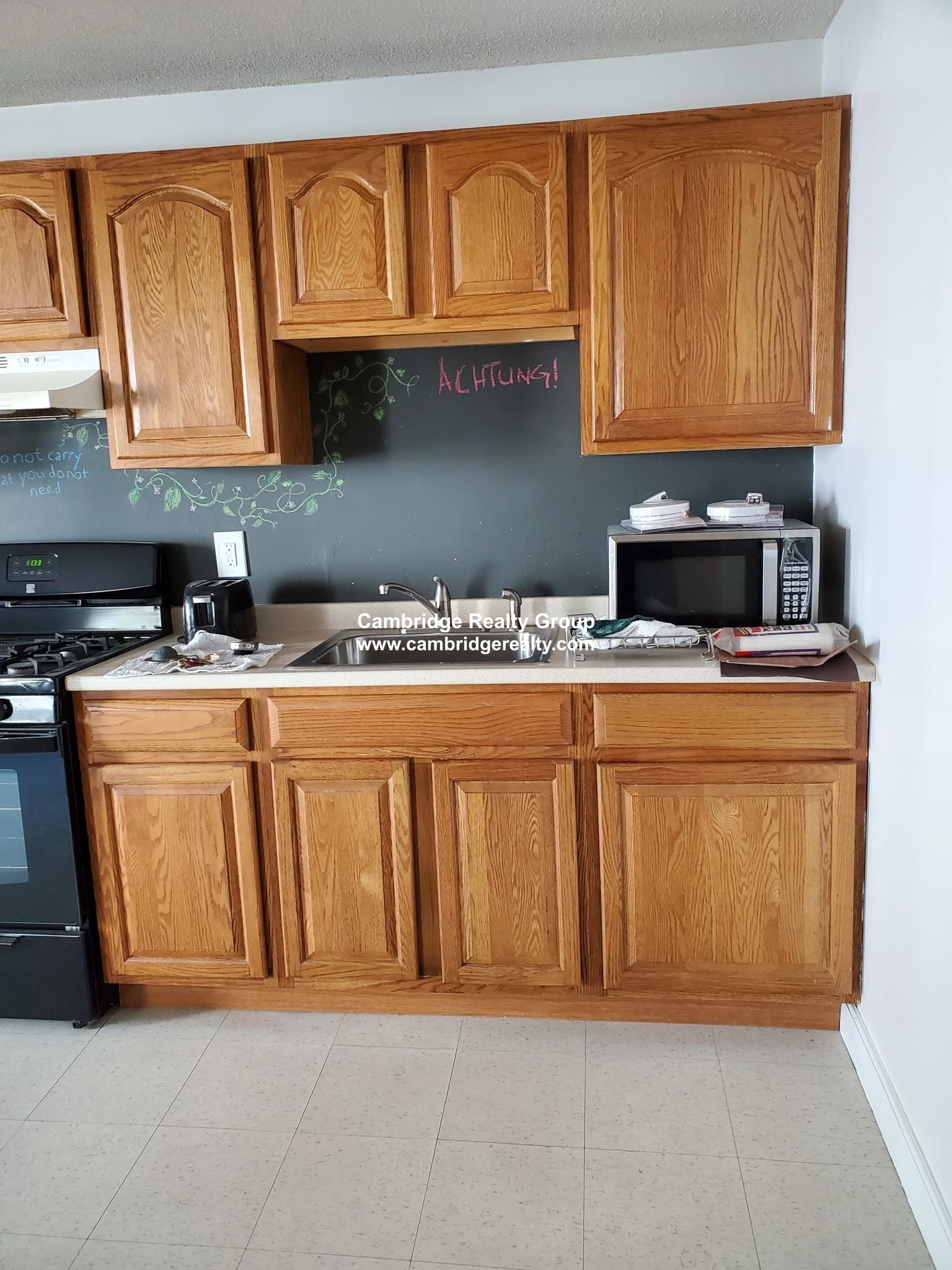 2 bed, 1 bath apartment for rent at 21 Wesley Park Unit 2, Union Square — photo 8 of 23