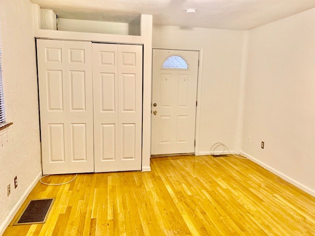 Studio bed, 1 bath apartment for rent at 40 Clark St Unit A, North End — photo 2 of 6