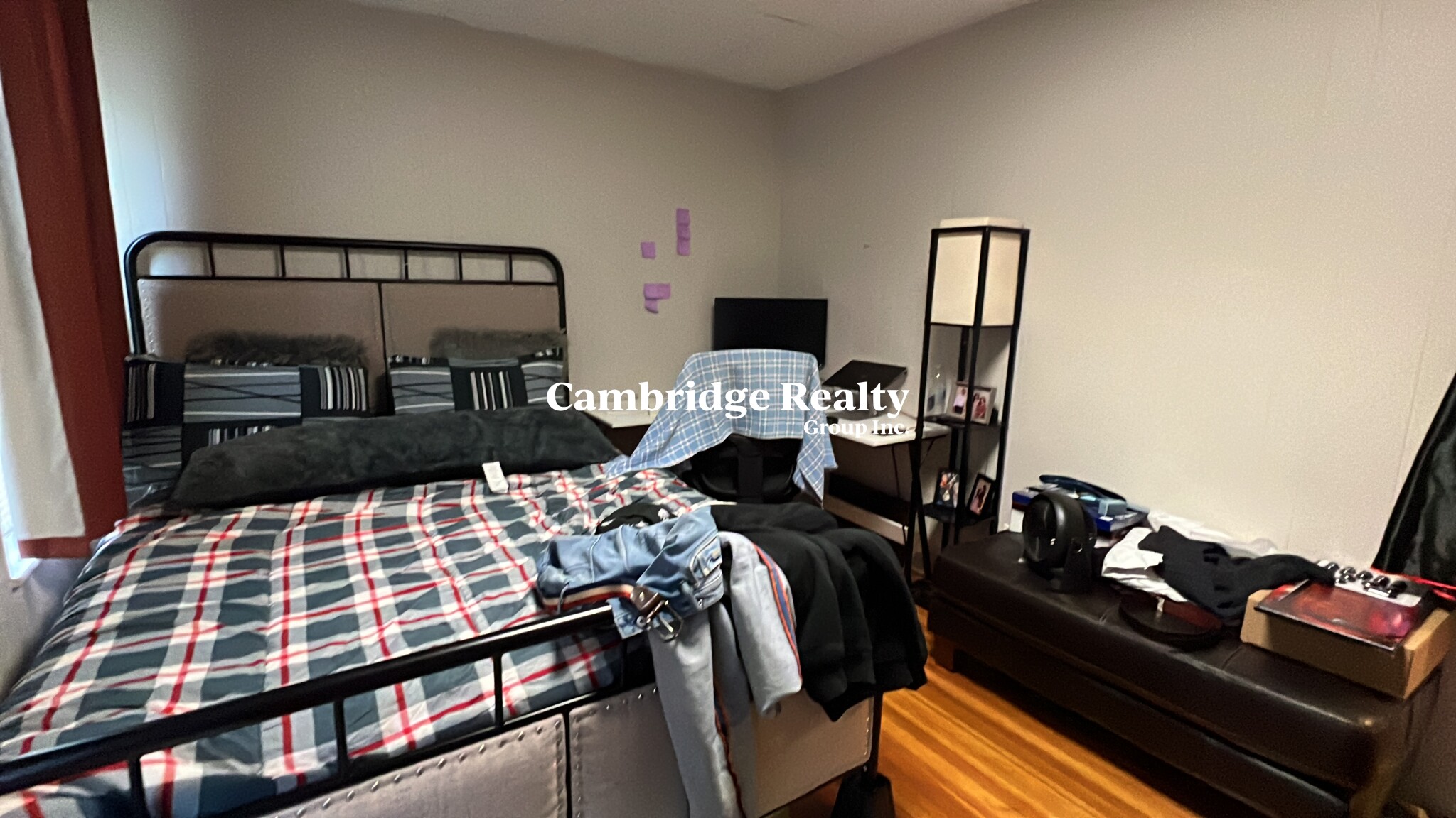 4 bed, 2 bath apartment for rent at 158 Holland St Unit 1T, Teele Square — photo 11 of 23