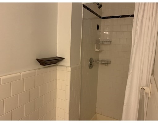 1 bed, 1 bath apartment for rent at 17 Channing St Unit 1, Newton — photo 13 of 20
