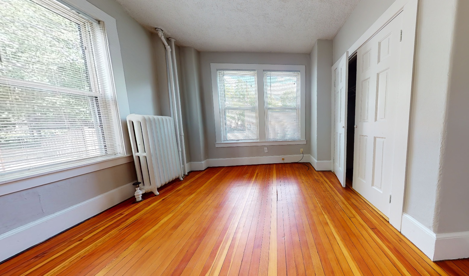 2 bed, 1 bath apartment for rent at 5 Elmer St Unit 1T, Riverside — photo 8 of 12