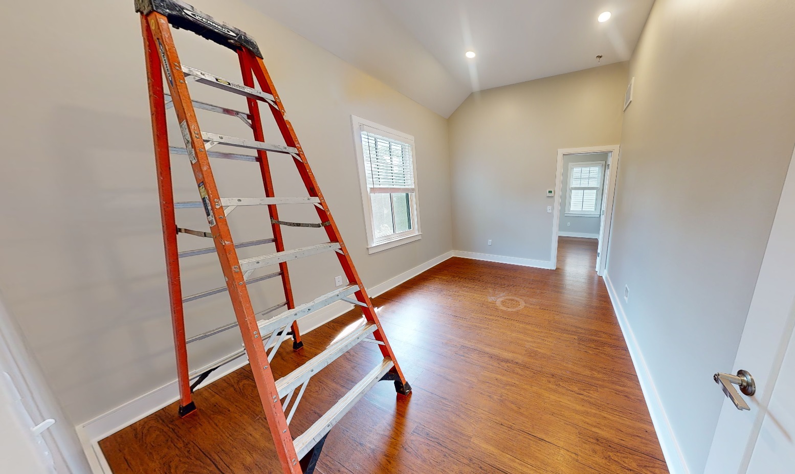 384 Harvard St, Mid-Cambridge