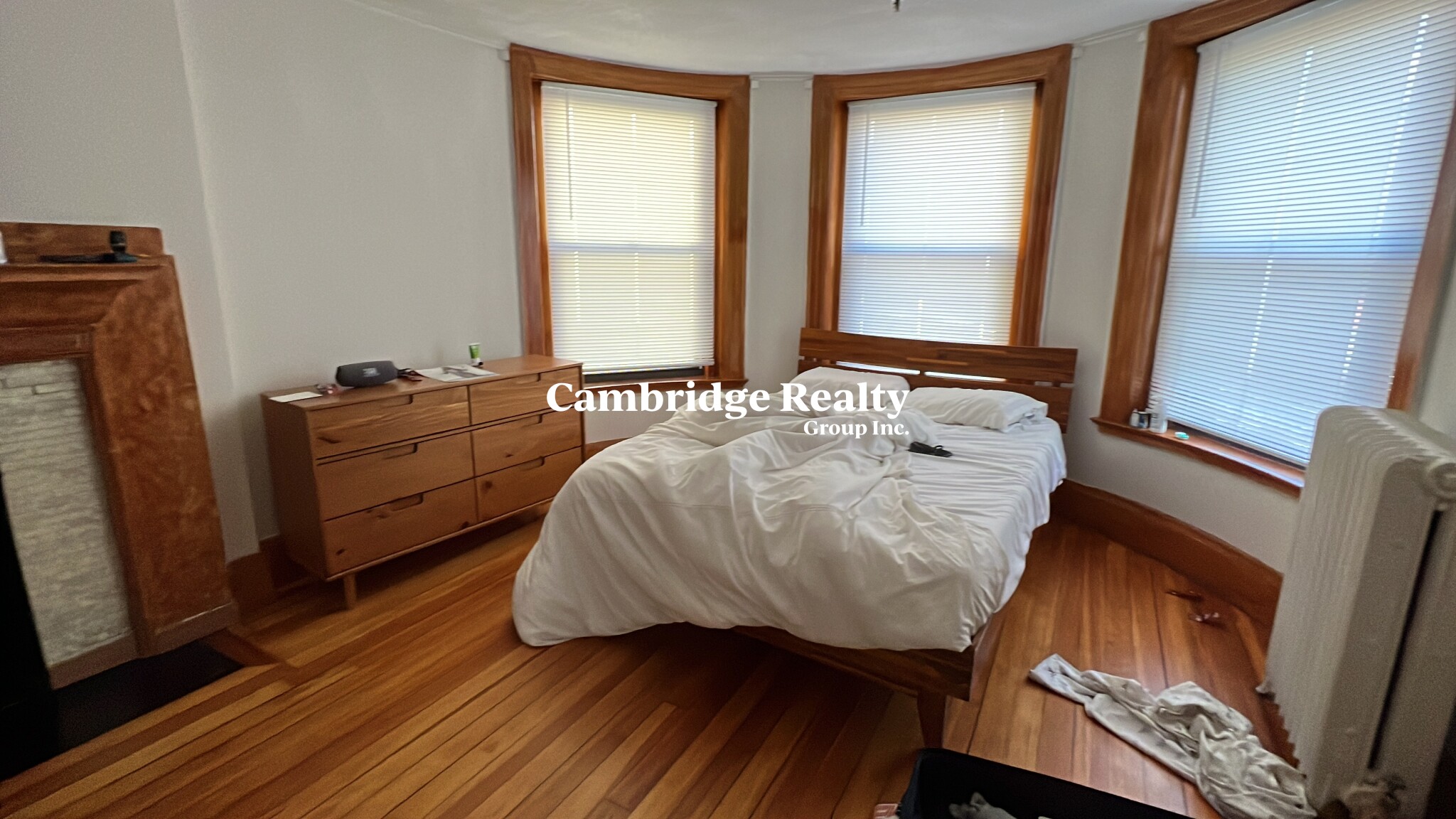 3.5 bed, 2 bath apartment for rent at 1010 Massachusetts Ave Unit 11T, Riverside — photo 7 of 19