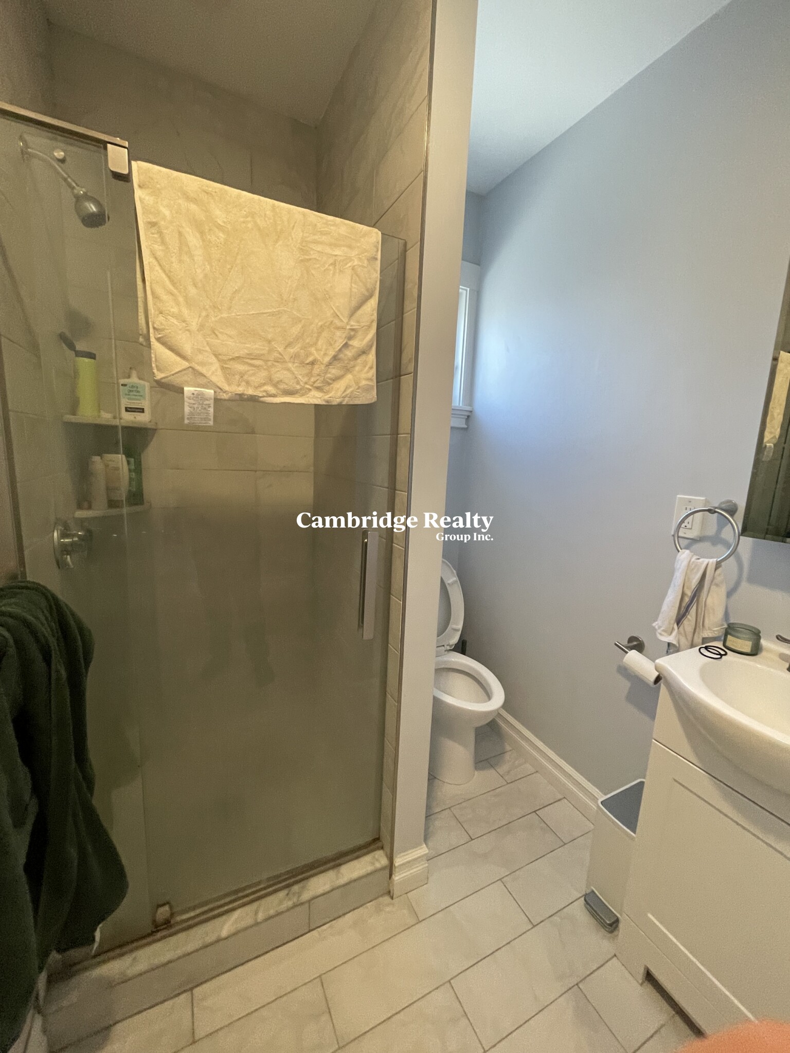 4 bed, 2 bath apartment for rent at 6 Durham St Unit 3T, Ward Two — photo 7 of 10