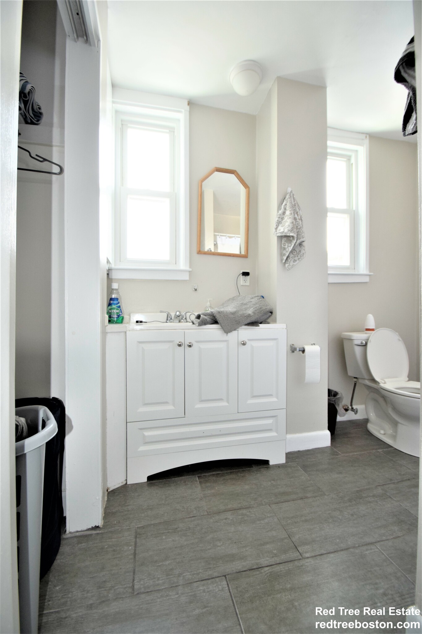 201 Hillside St, Mission Hill