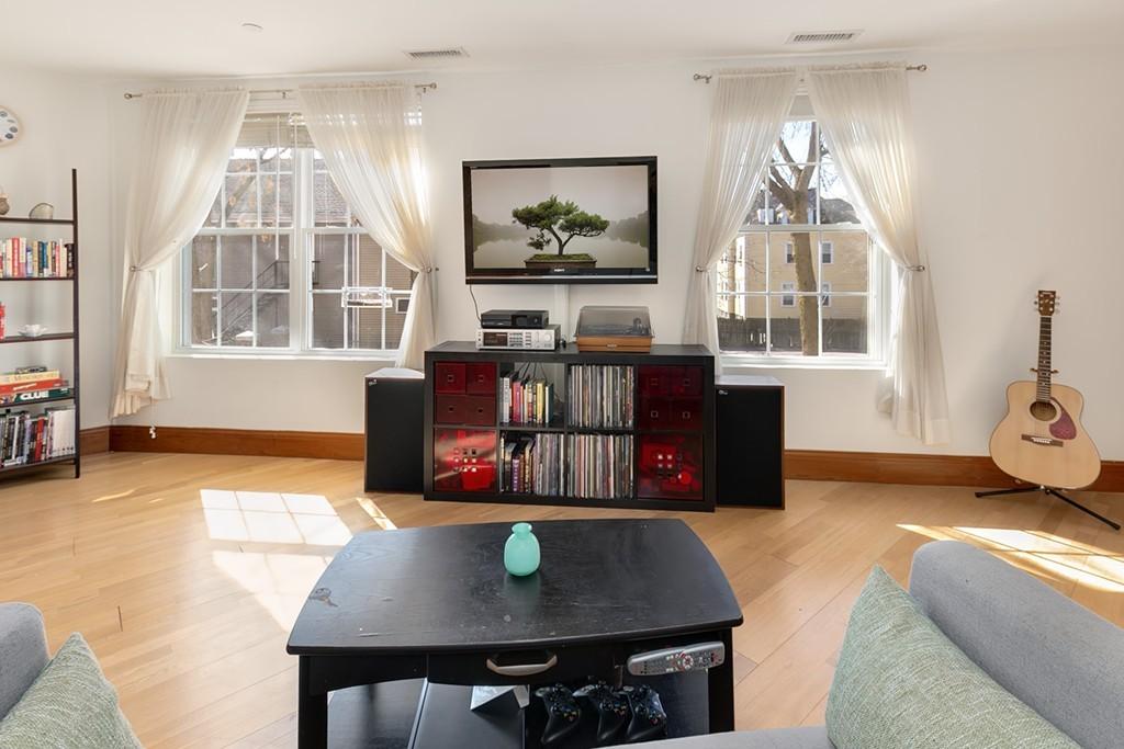 1 bed, 1 bath apartment for rent at 2440 Massachusetts Ave Unit 27, Mid Cambridge — photo 3 of 13