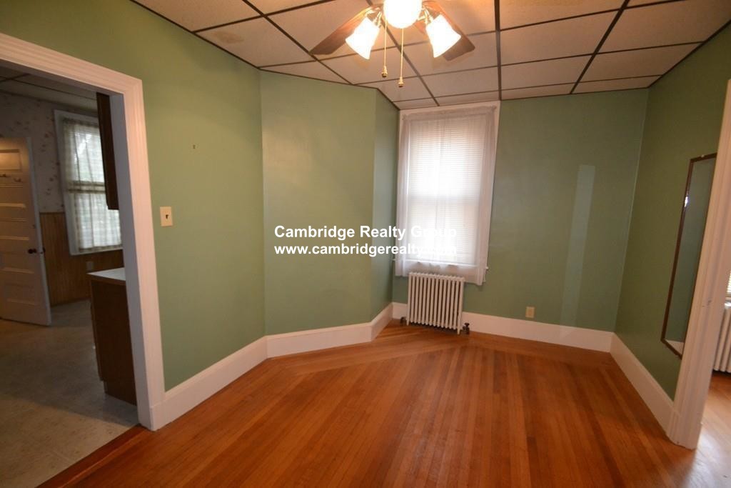 22 Grand View Ave, Prospect Hill