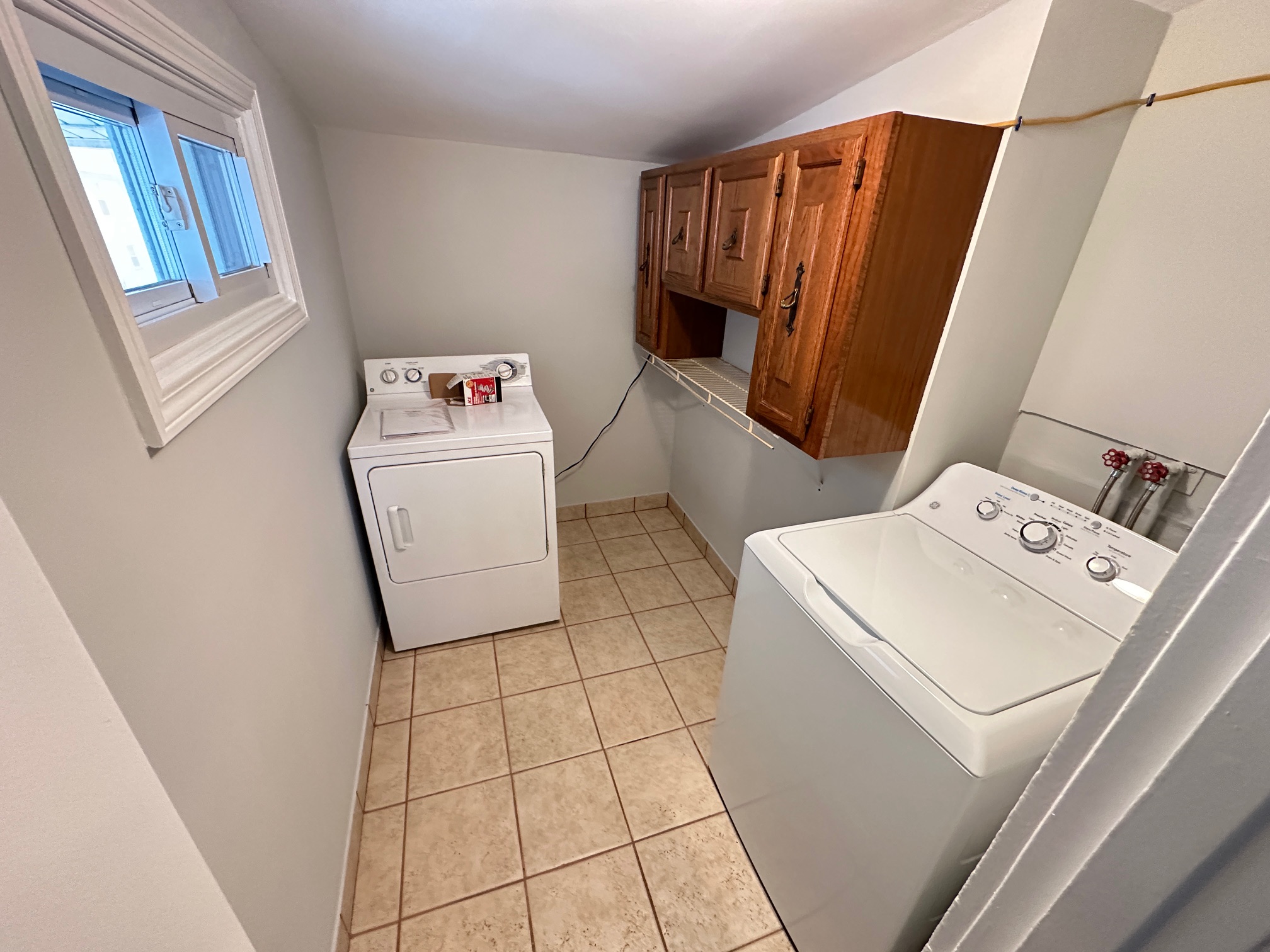 2 bed, 1 bath apartment for rent at 15 Pearl Ave Unit 2, Winthrop — photo 8 of 13