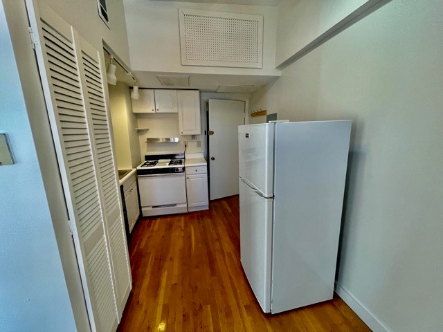 1 bed, 1 bath apartment for rent at 340 North St Unit 8, North End — photo 2 of 11