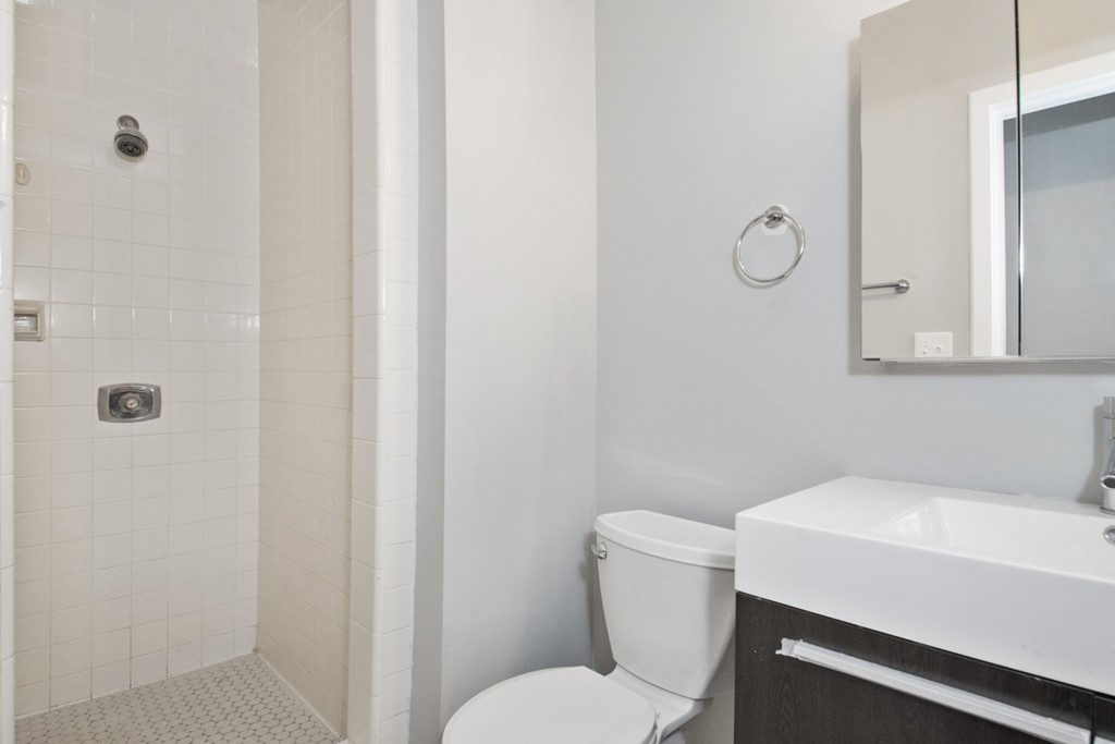 5 bed, 2.5 bath apartment for rent at 45 Gladstone St Unit 2, East Boston — photo 13 of 13