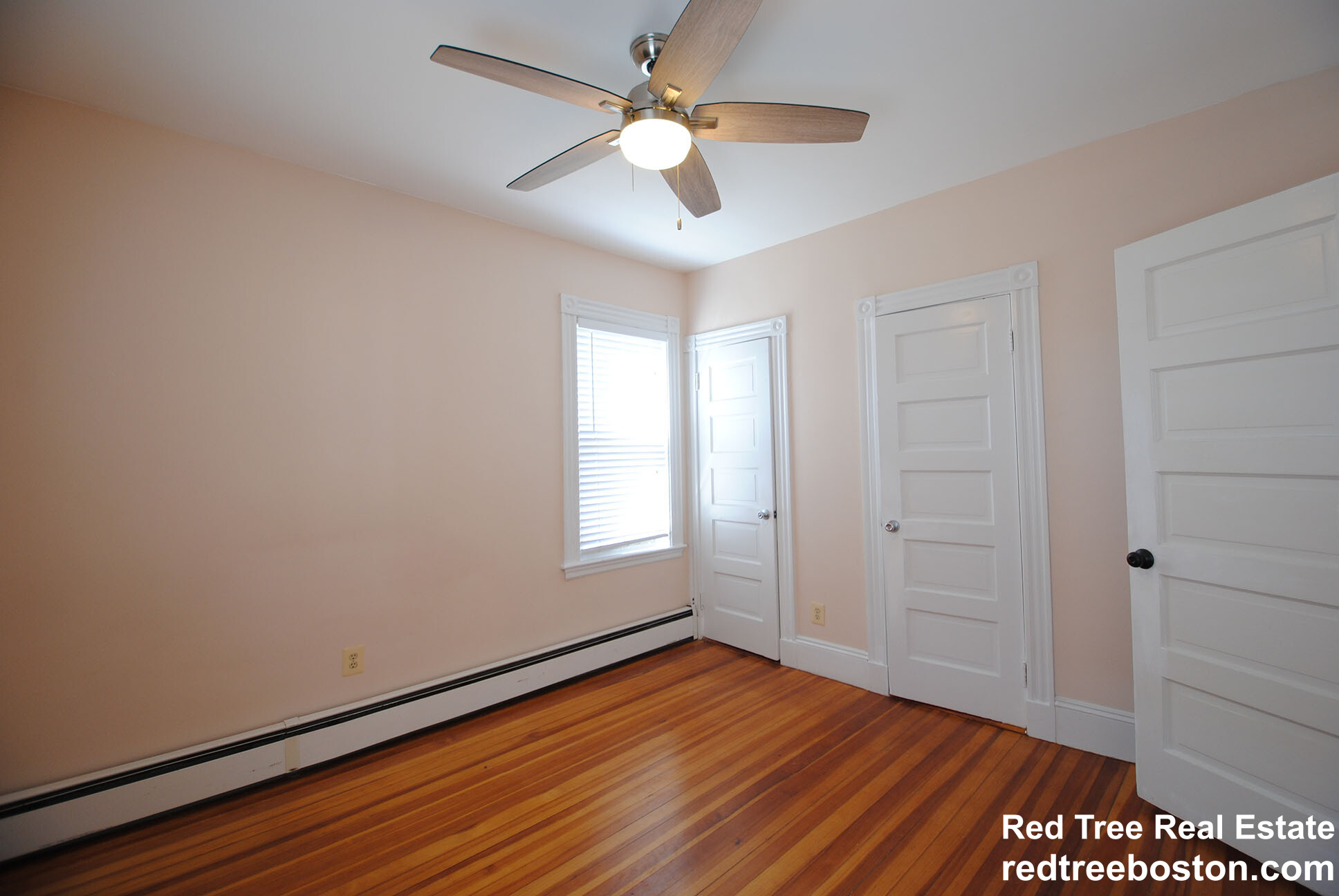 3 bed, 1 bath apartment for rent at 32 Raven St Unit 3, Dorchester — photo 8 of 9