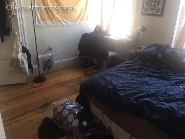 4 bed, 1.5 bath apartment for rent at 24 Harold St Unit 3T, Ward Two — photo 8 of 12