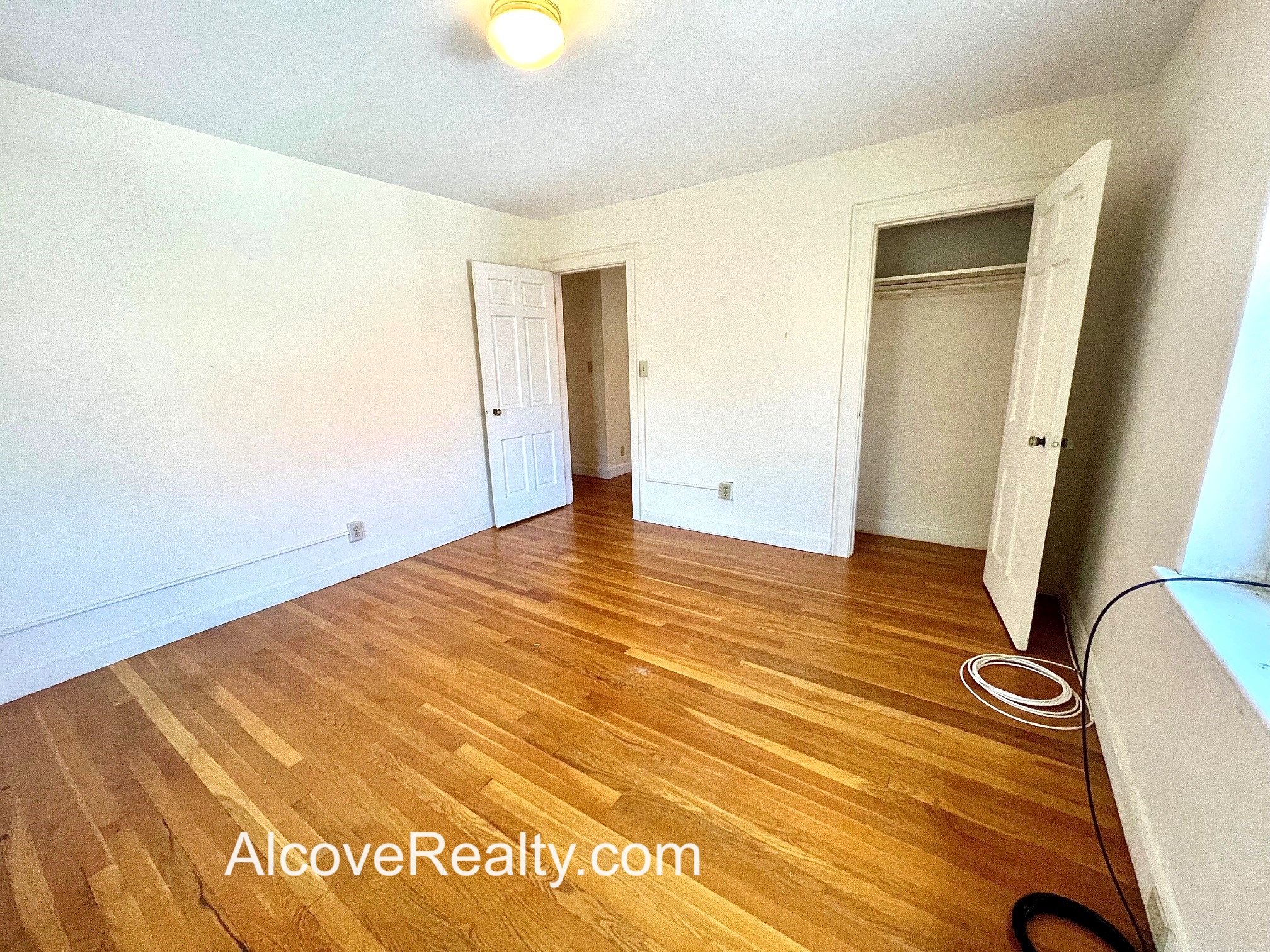1 bed, 1 bath apartment for rent at 279 Massachusetts Ave Unit 2, Arlington — photo 8 of 10