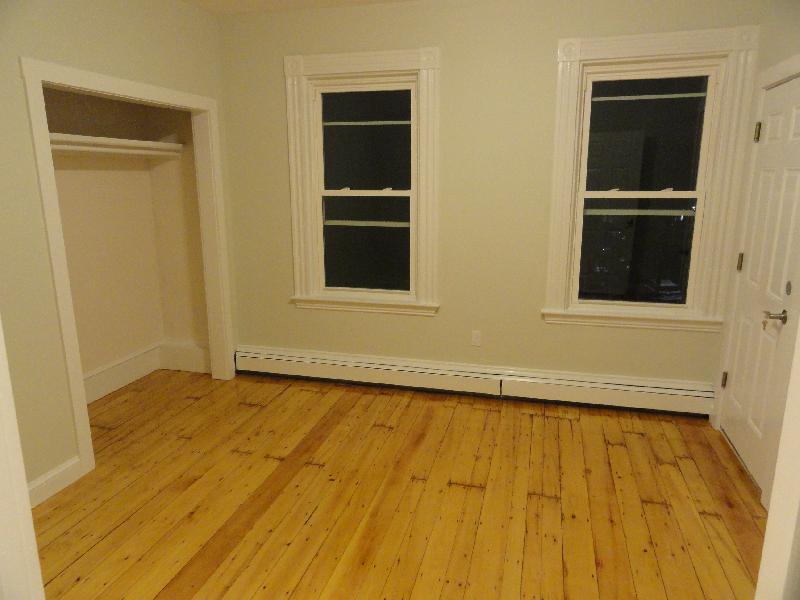 5 bed, 2 bath apartment for rent at 17 Tremont St Unit 5, Kendall Square — photo 6 of 10