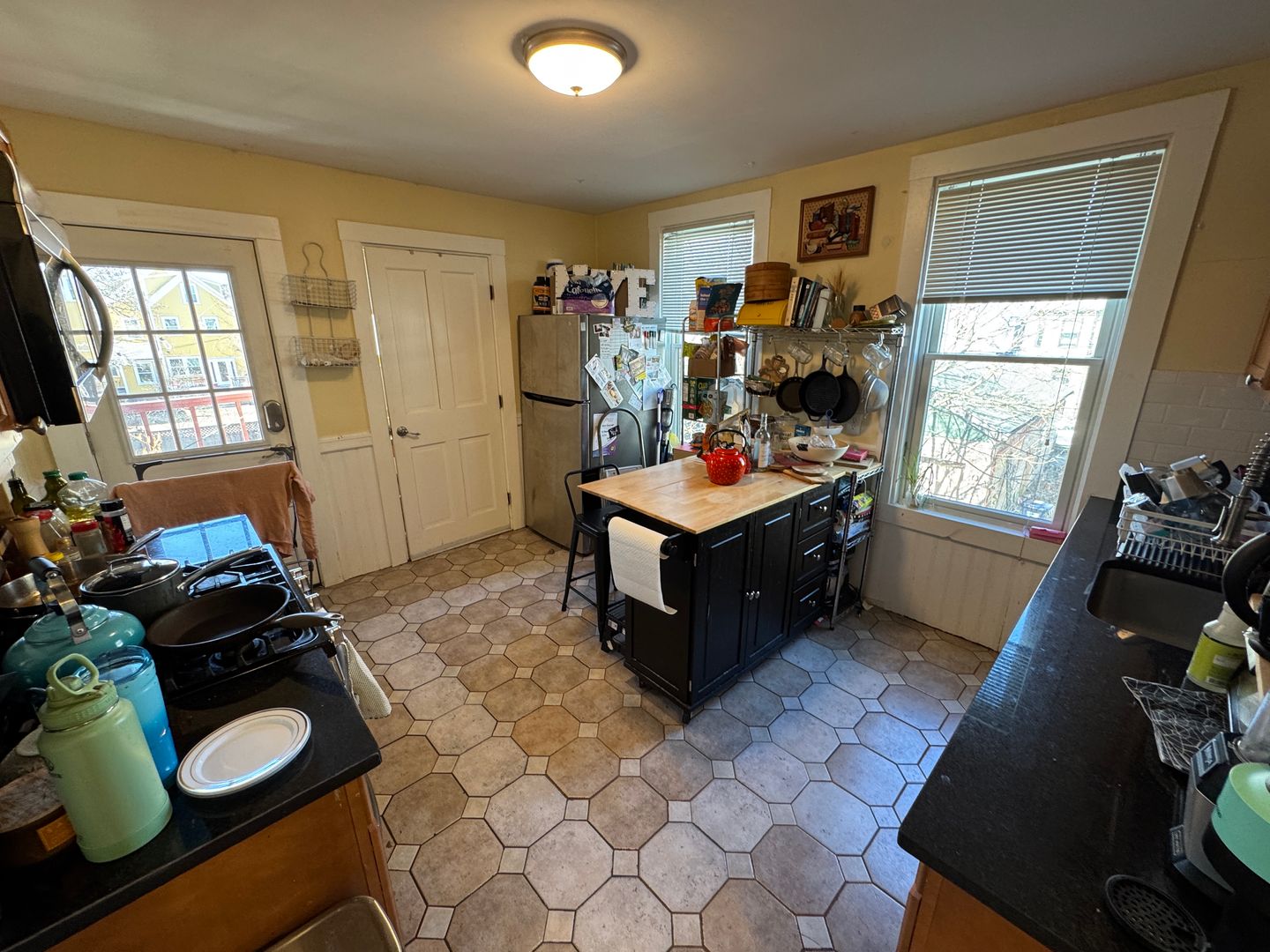 176 Elm St, North Cambridge