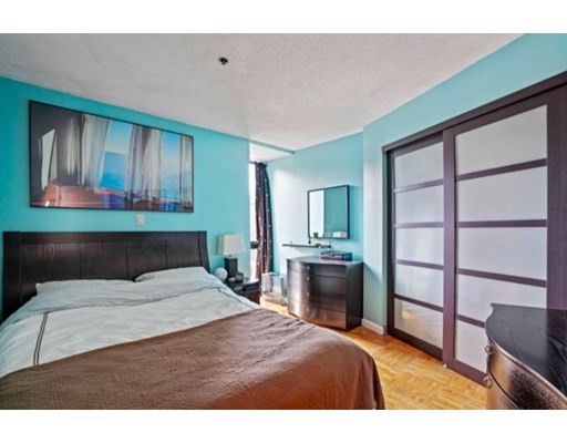 2 bed, 1.5 bath apartment for rent at 357 Commercial St Unit 302, Waterfront — photo 18 of 25