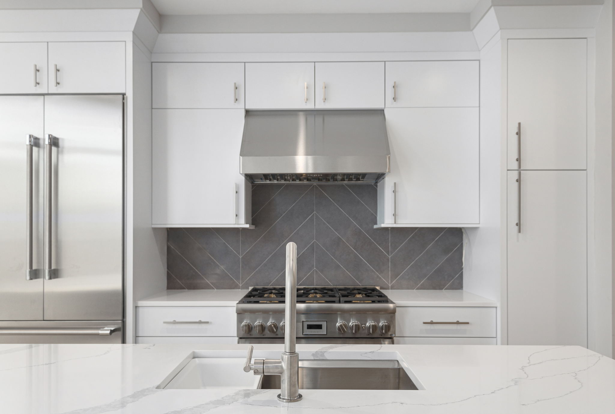 3 bed, 3.5 bath apartment for rent at 409 E 7th St Unit Penthouse, South Boston — photo 5 of 39
