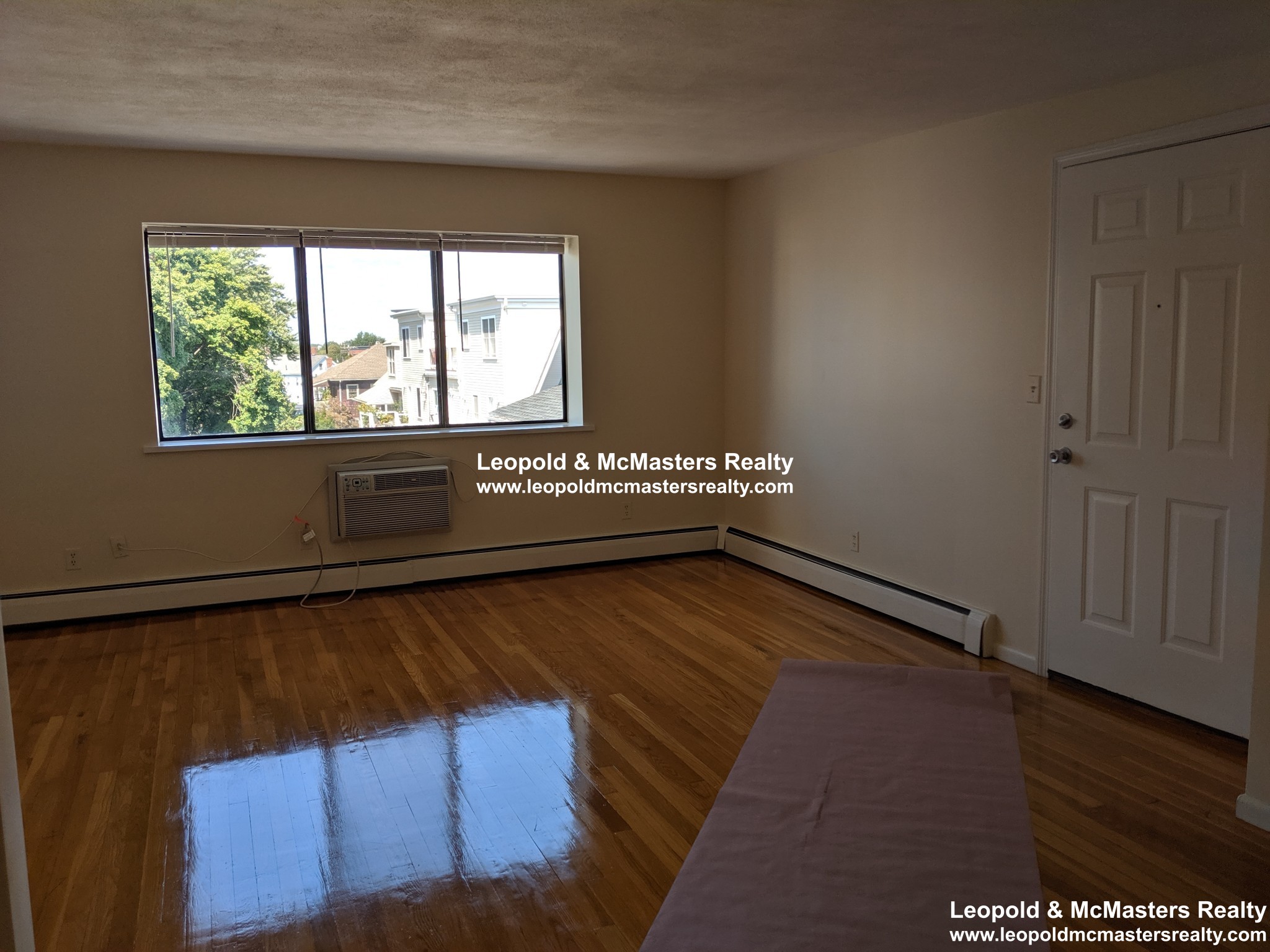 2 bed, 1 bath apartment for rent at 80 Litchfield St Unit 7, Brighton — photo 1 of 14