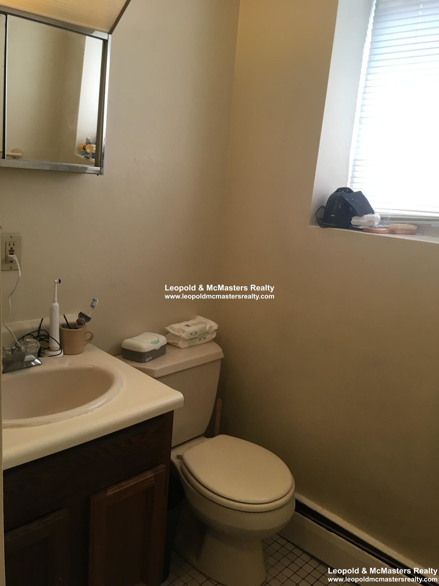 2 bed, 1 bath apartment for rent at 80 Litchfield St Unit 1, Lower Allston — photo 2 of 11