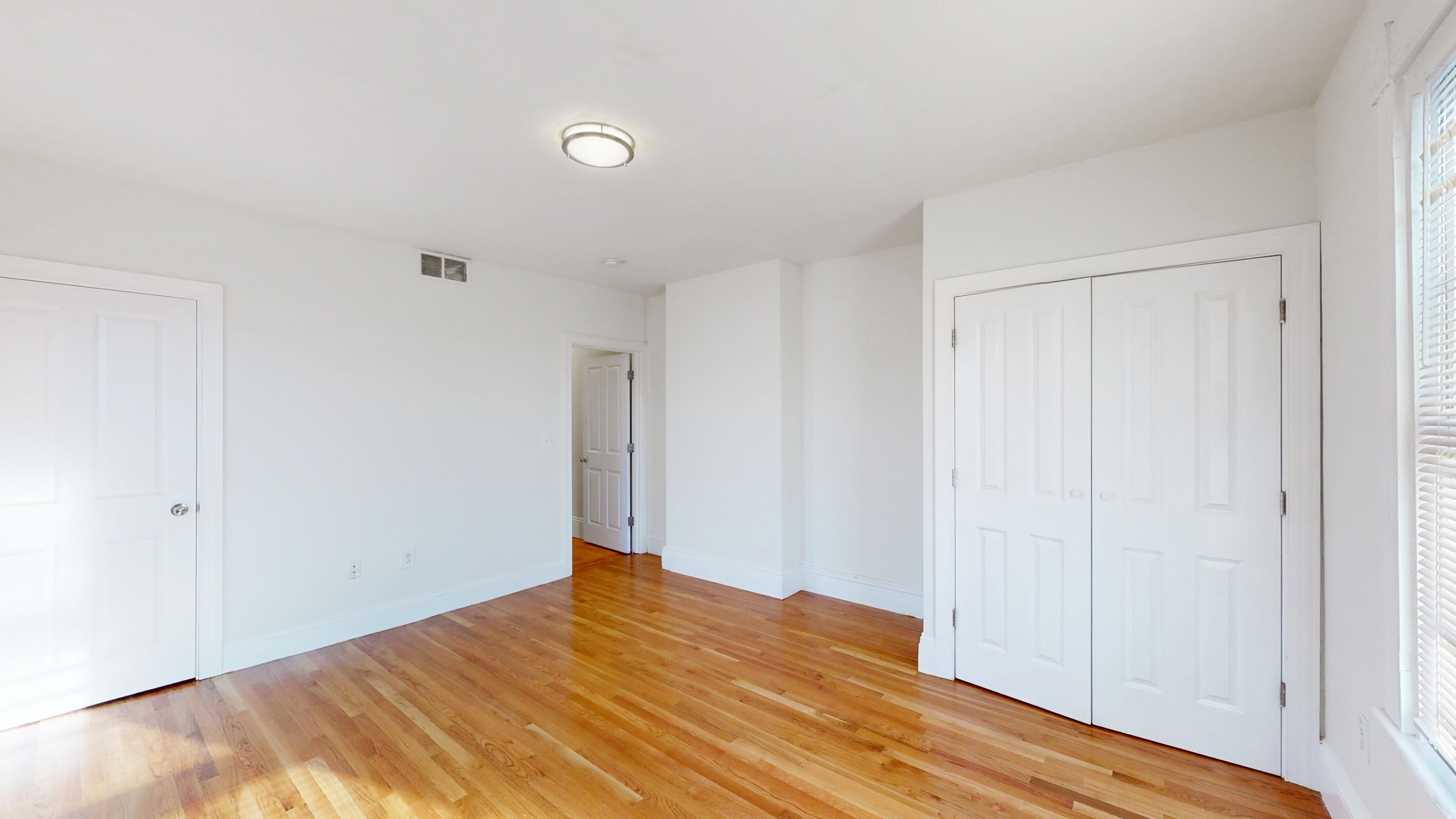3 bed, 1 bath apartment for rent at 80 West Cottage St Unit 3, Roxbury — photo 5 of 13