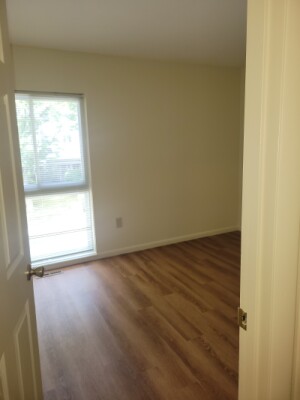 3 bed, 2.5 bath apartment for rent at 54 Hamlet St Unit 1, Thompsonville — photo 18 of 23