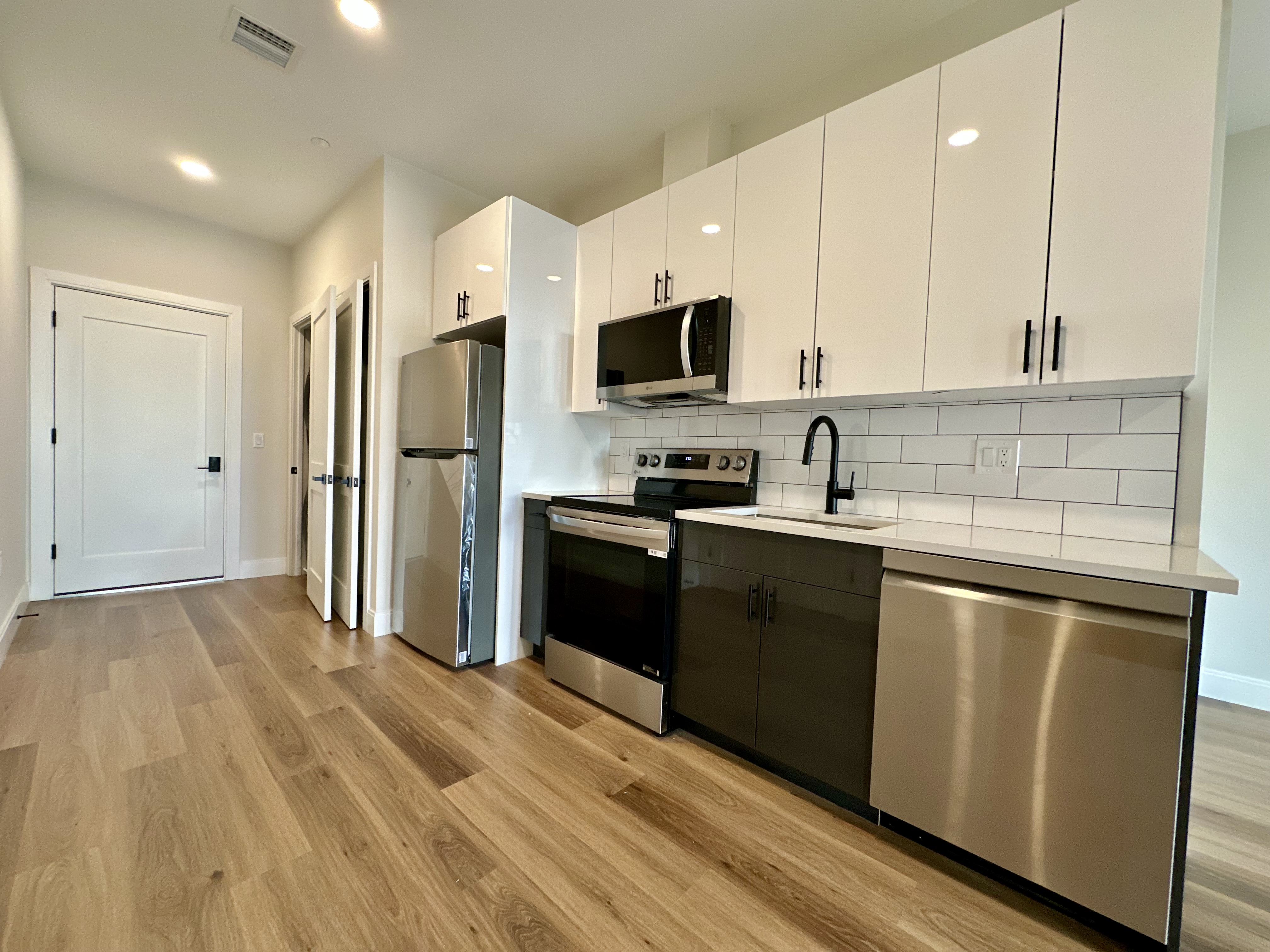 63 Belgrade Ave, Roslindale