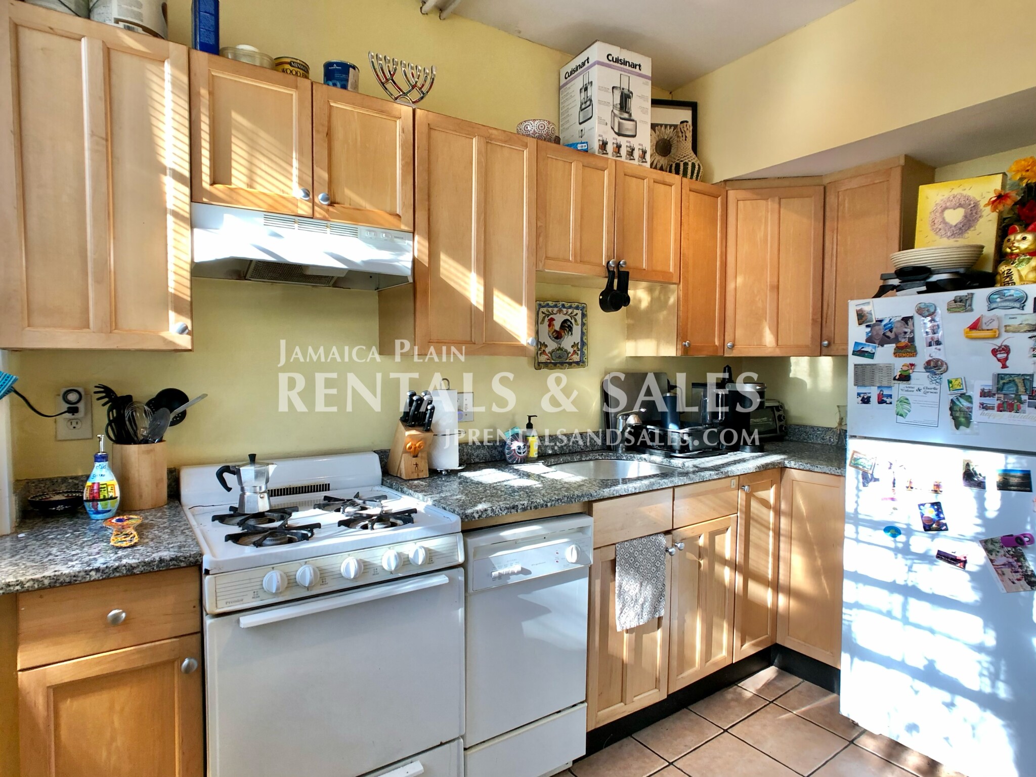 343 South Huntington Ave, Jamaica Plain