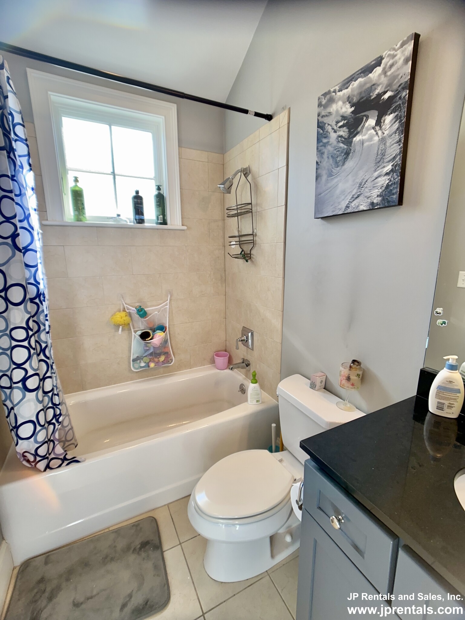 16 A Meehan St, Jamaica Plain