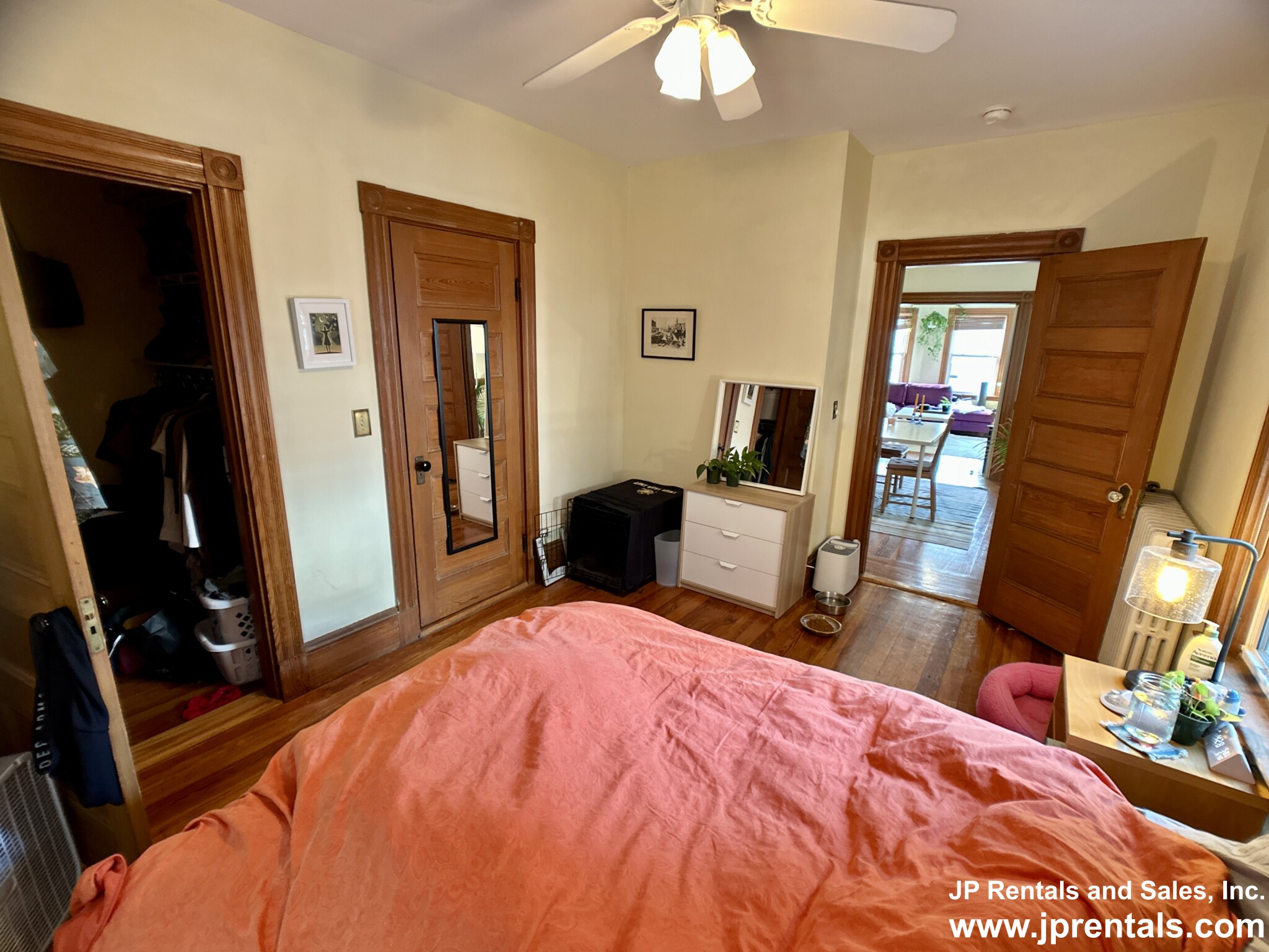 14-16 Colberg Ave, Roslindale