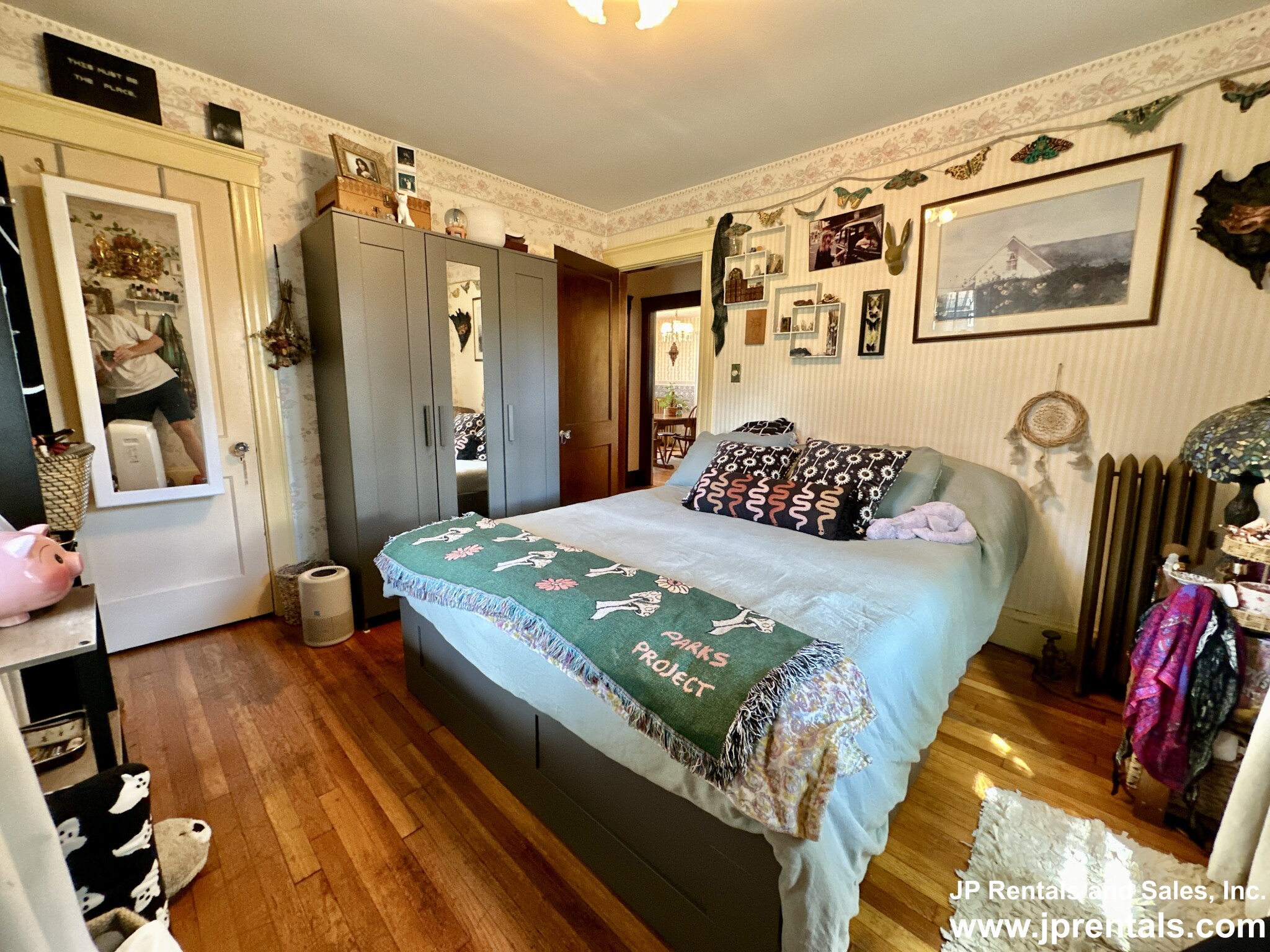 17 Goodway Rd, Jamaica Plain