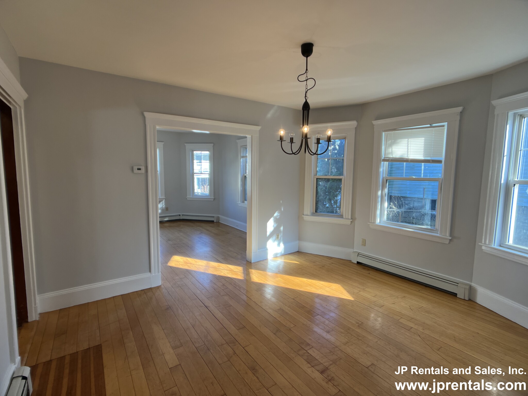 27 Rexhame St, Roslindale