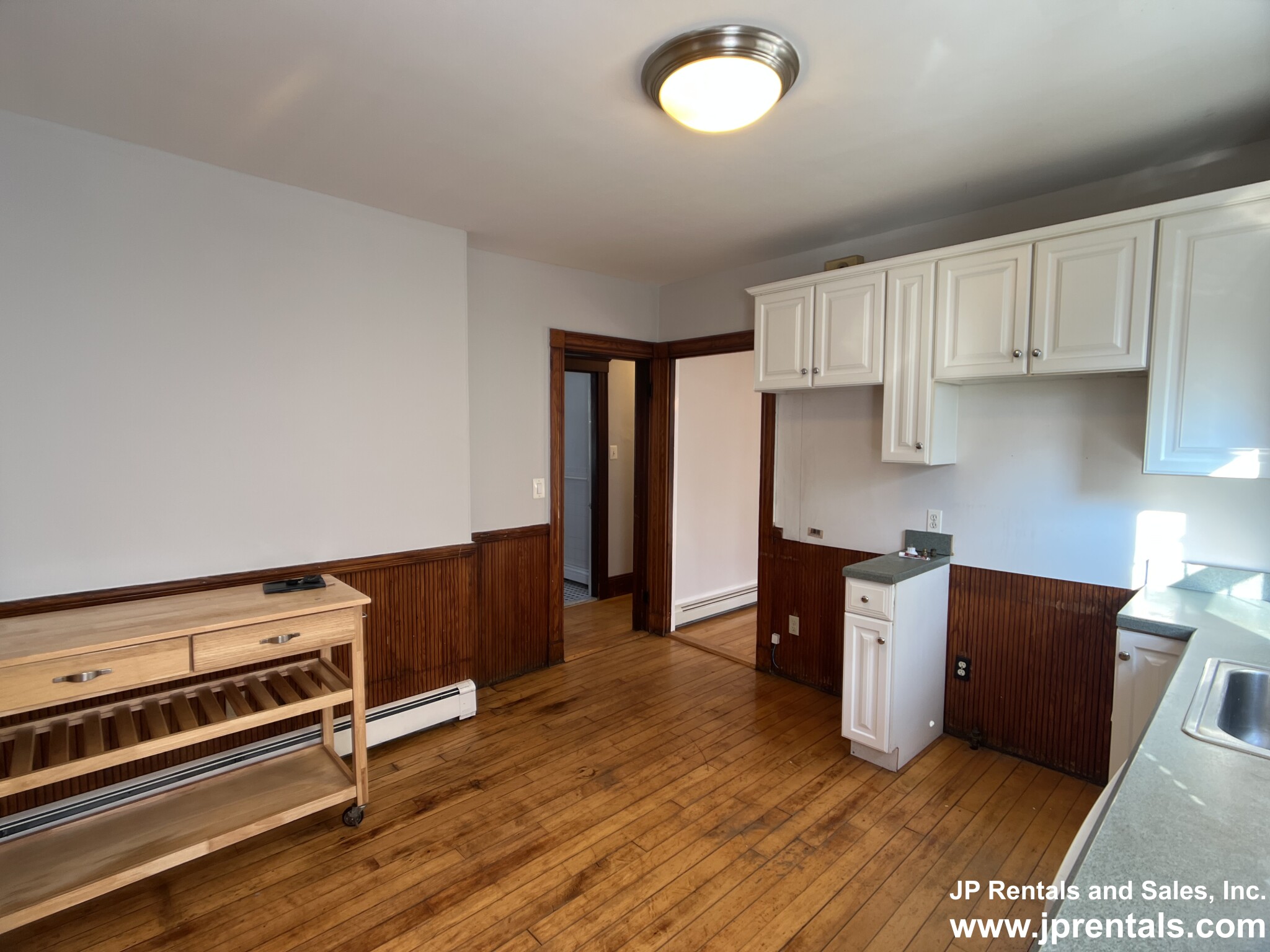 27 Rexhame St, Roslindale