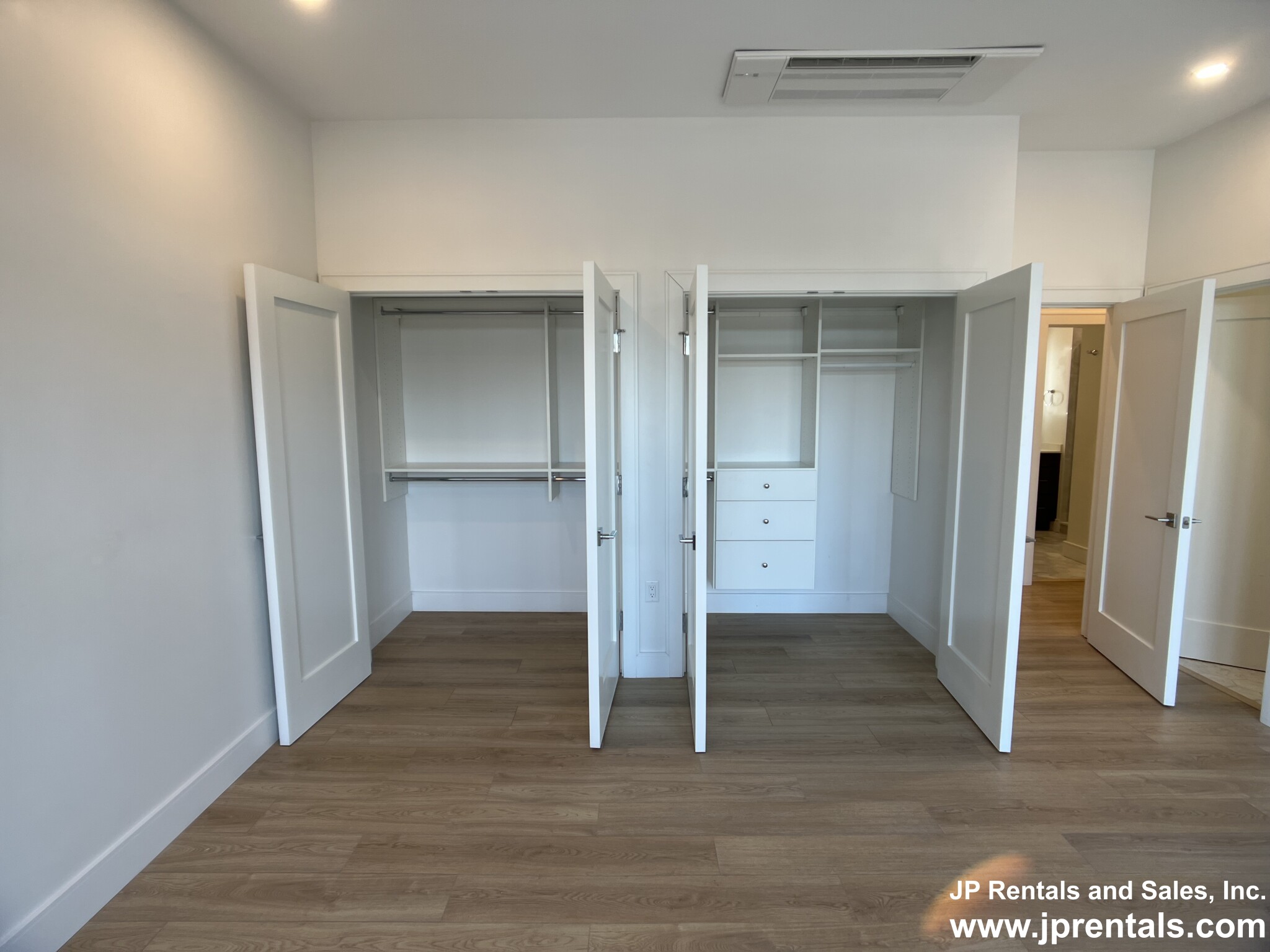 1948 Washington St, Roxbury