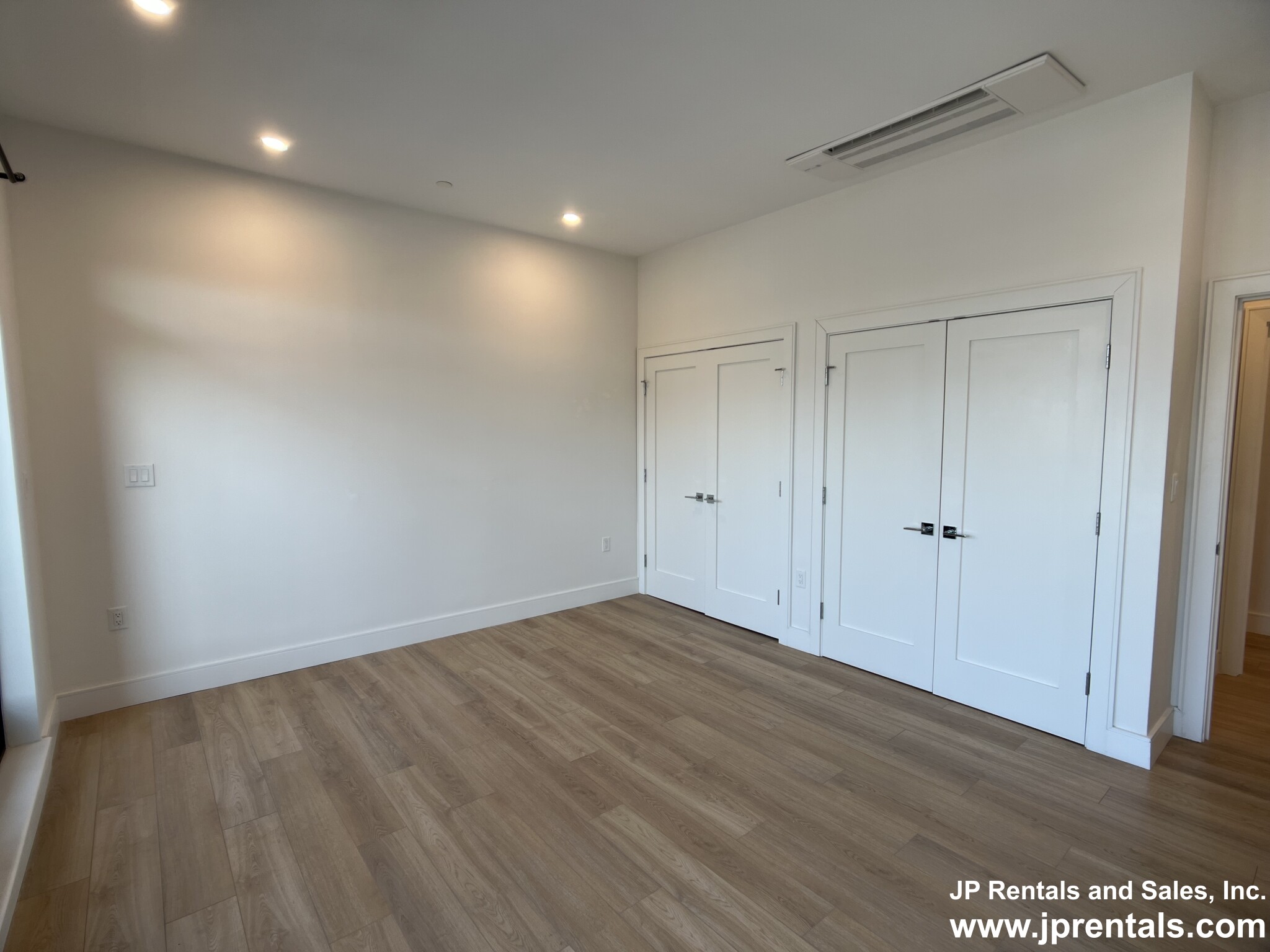 1948 Washington St, Roxbury