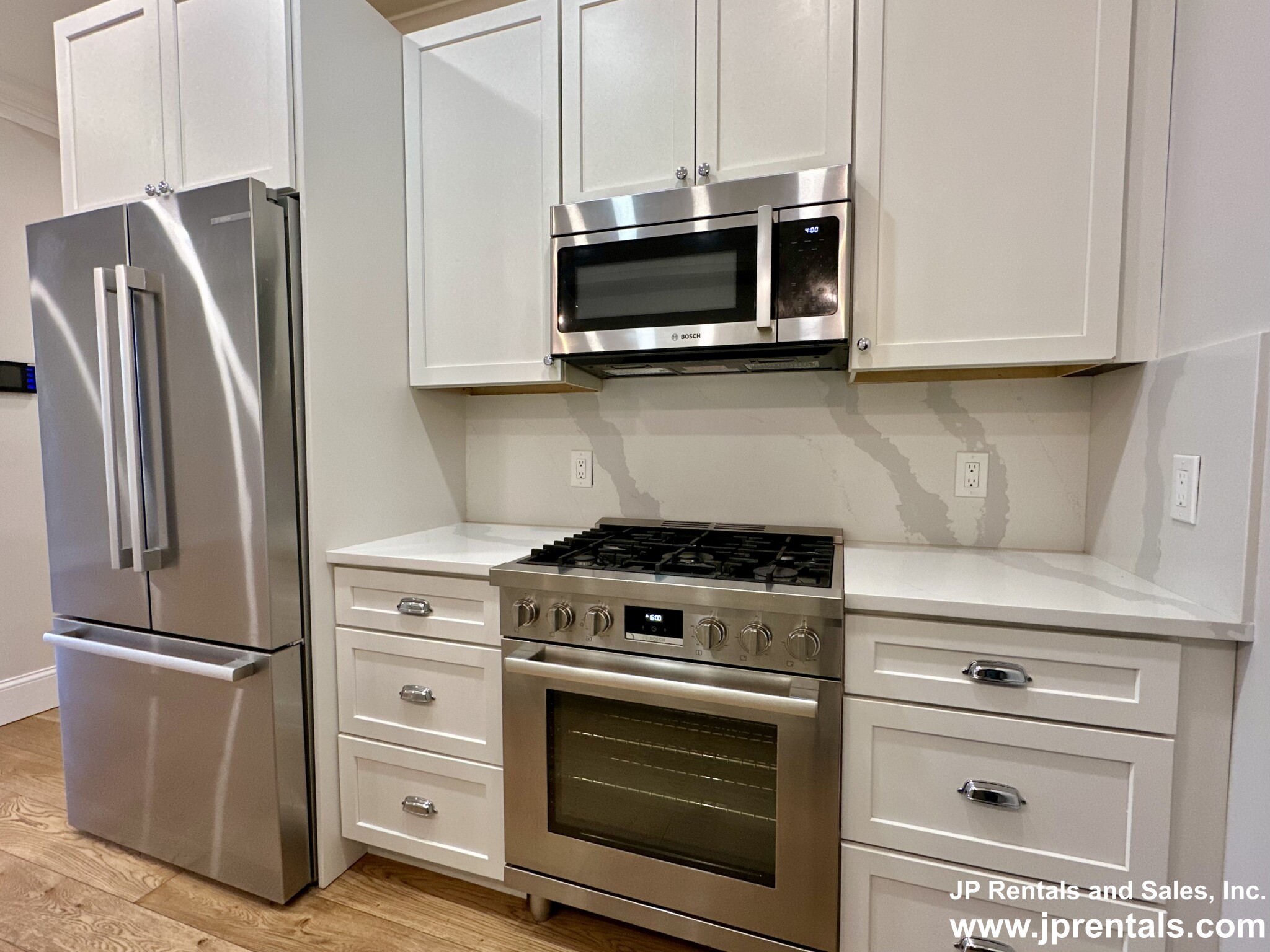 106 Forest Hills St, Jamaica Plain