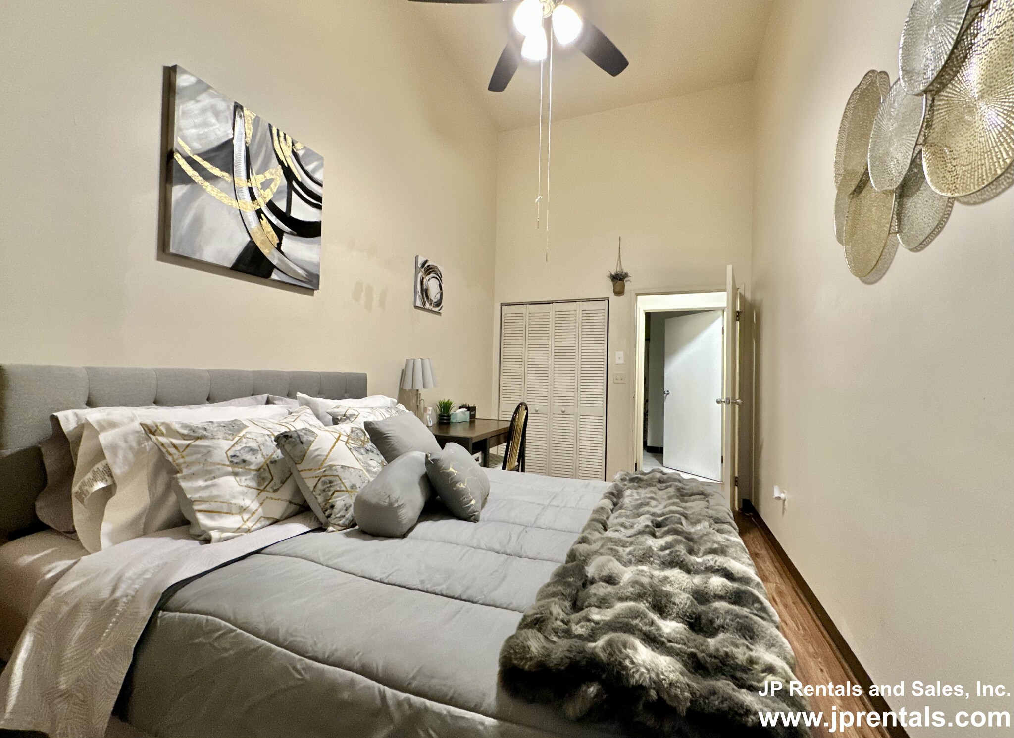 240 Heath St, Jamaica Plain