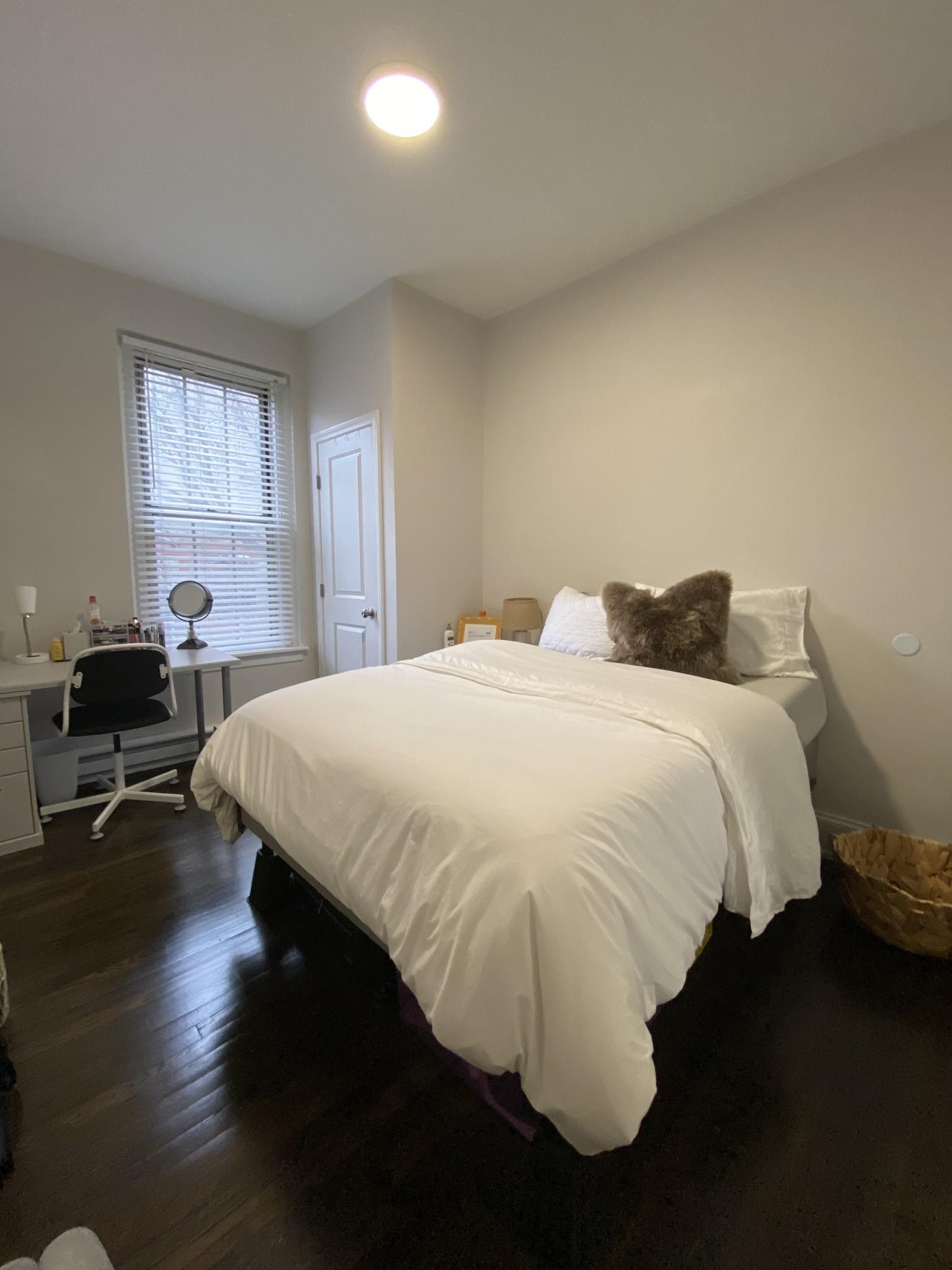 24 Clearway St, Back Bay