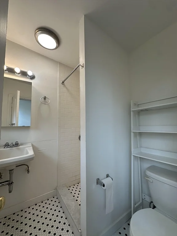 109 Charles St, Beacon Hill