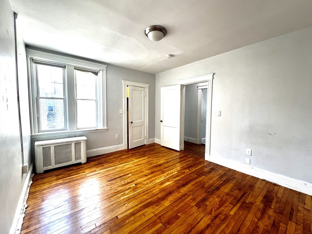 76 Babcock St, Coolidge Corner