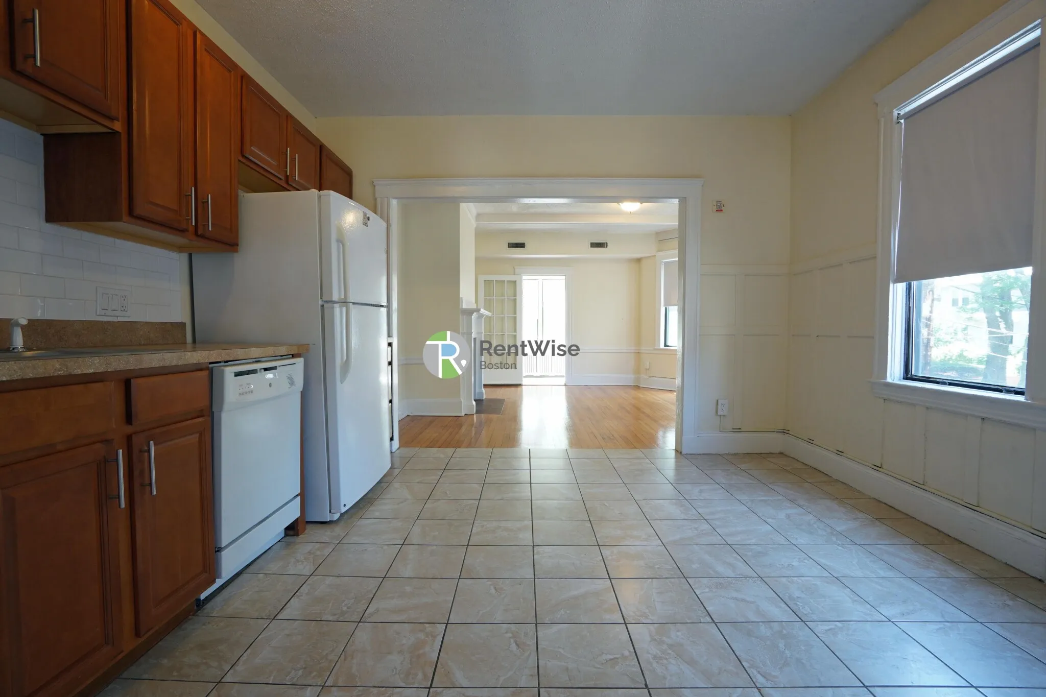 24 Hamilton Rd, North Brookline