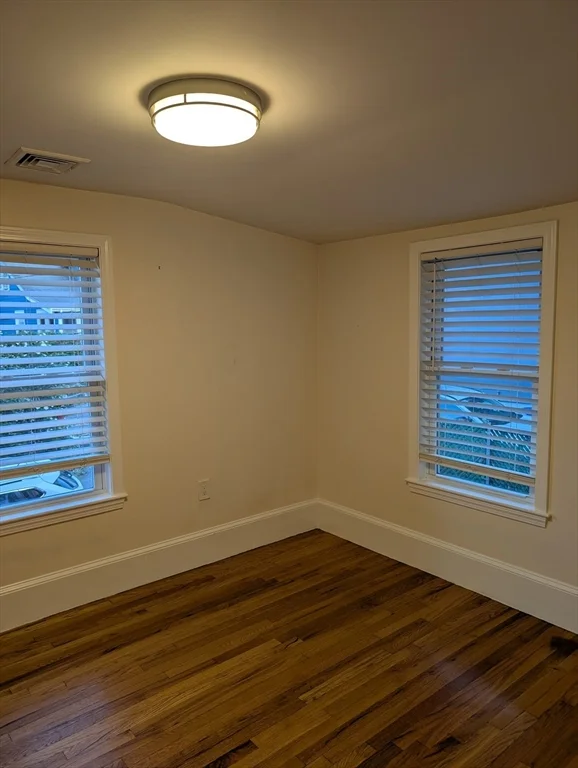 163 Ferry St, Malden