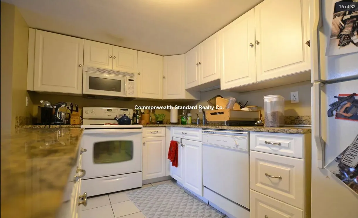 85 Brainerd Rd, Brighton