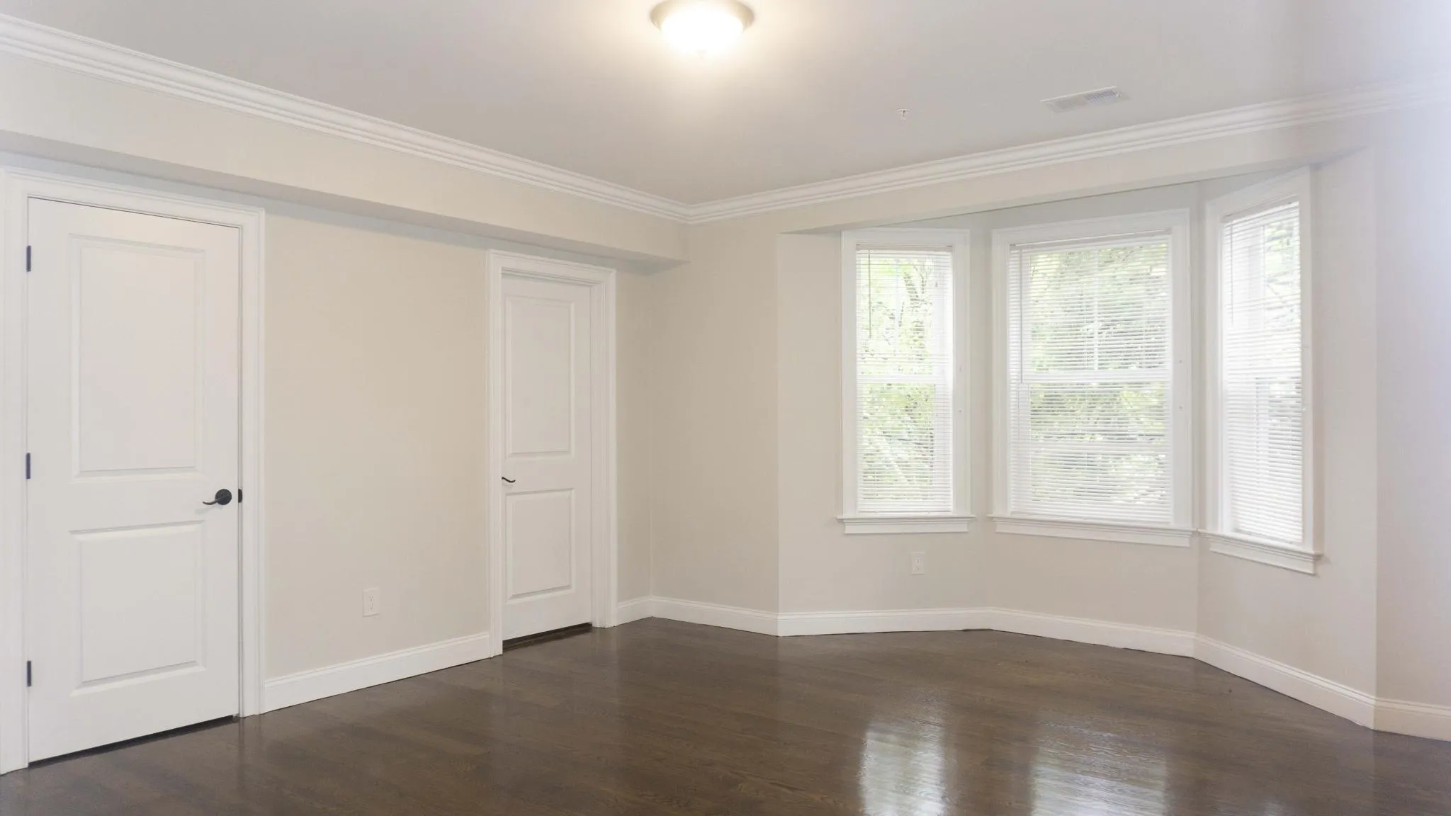 8 Nira Ave, Jamaica Plain