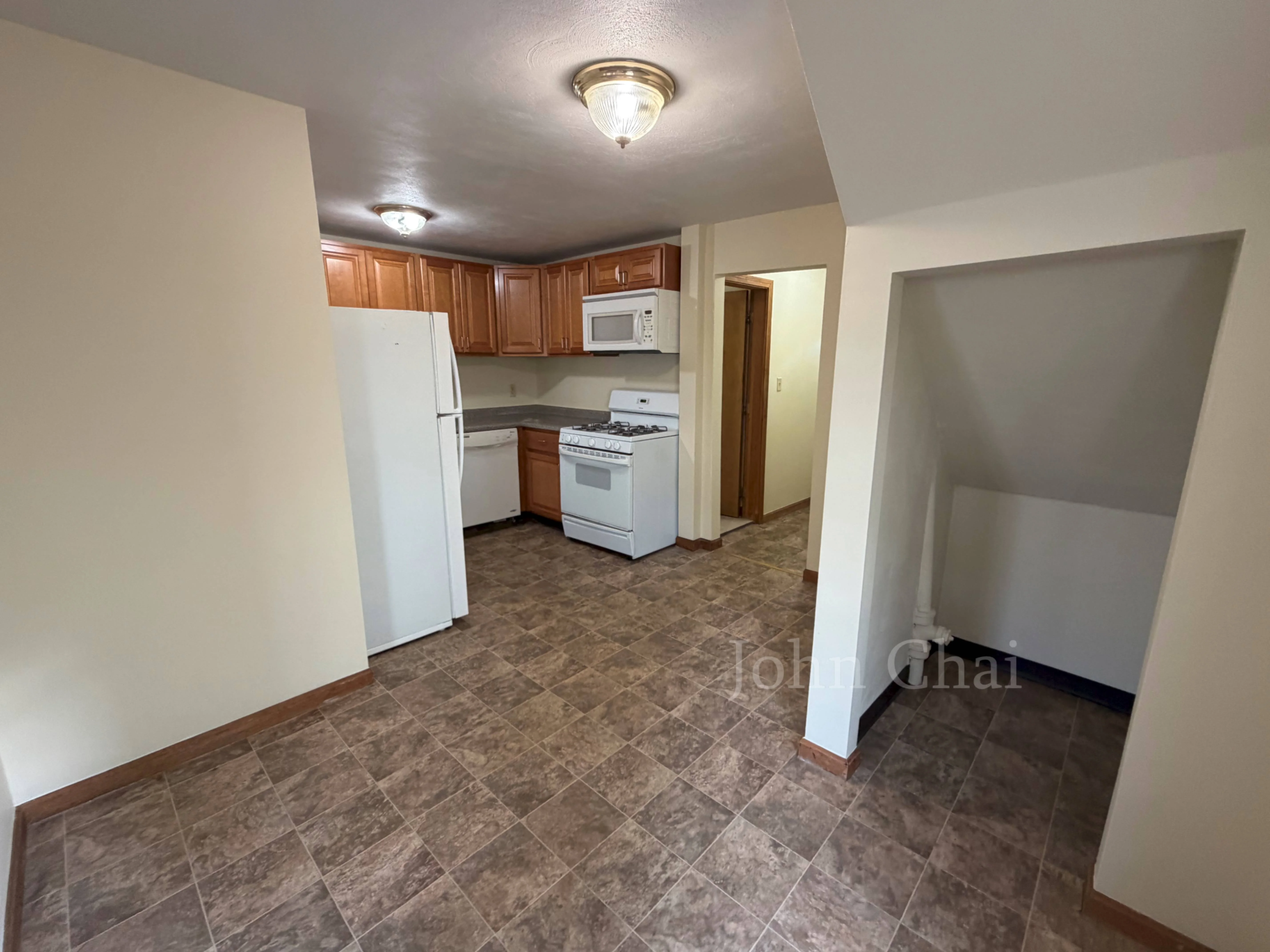 96 Nichols Ave, Watertown