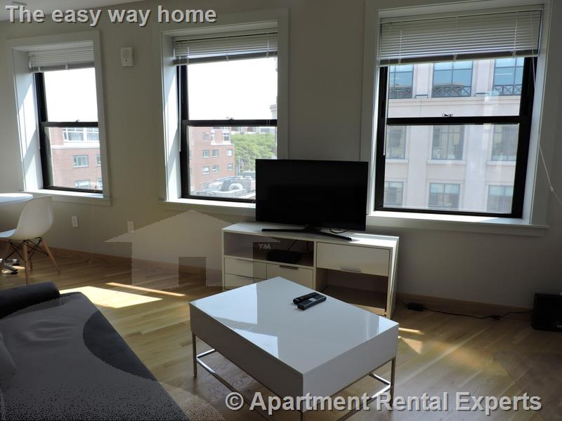 115 Mt Auburn St, Harvard Square