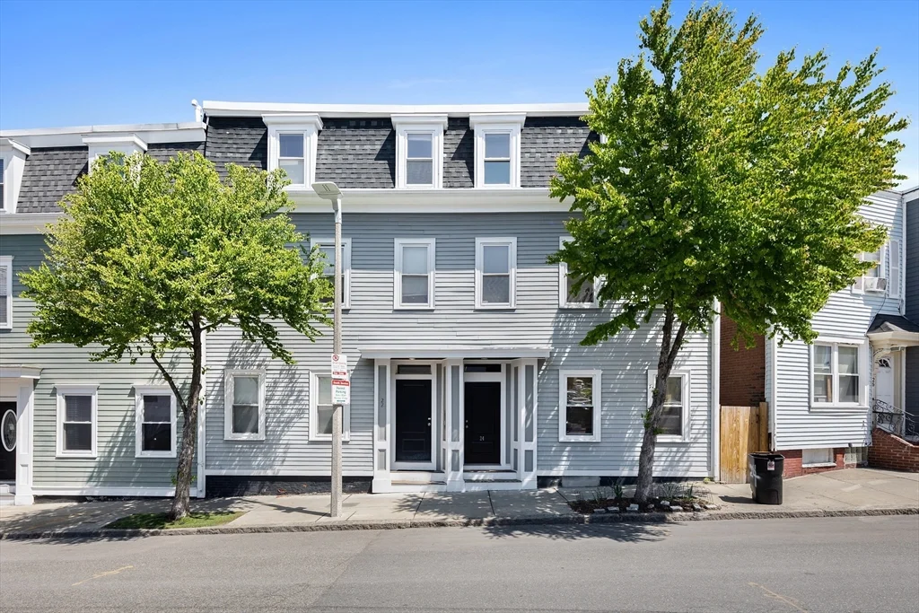 24 Emerson St, South Boston